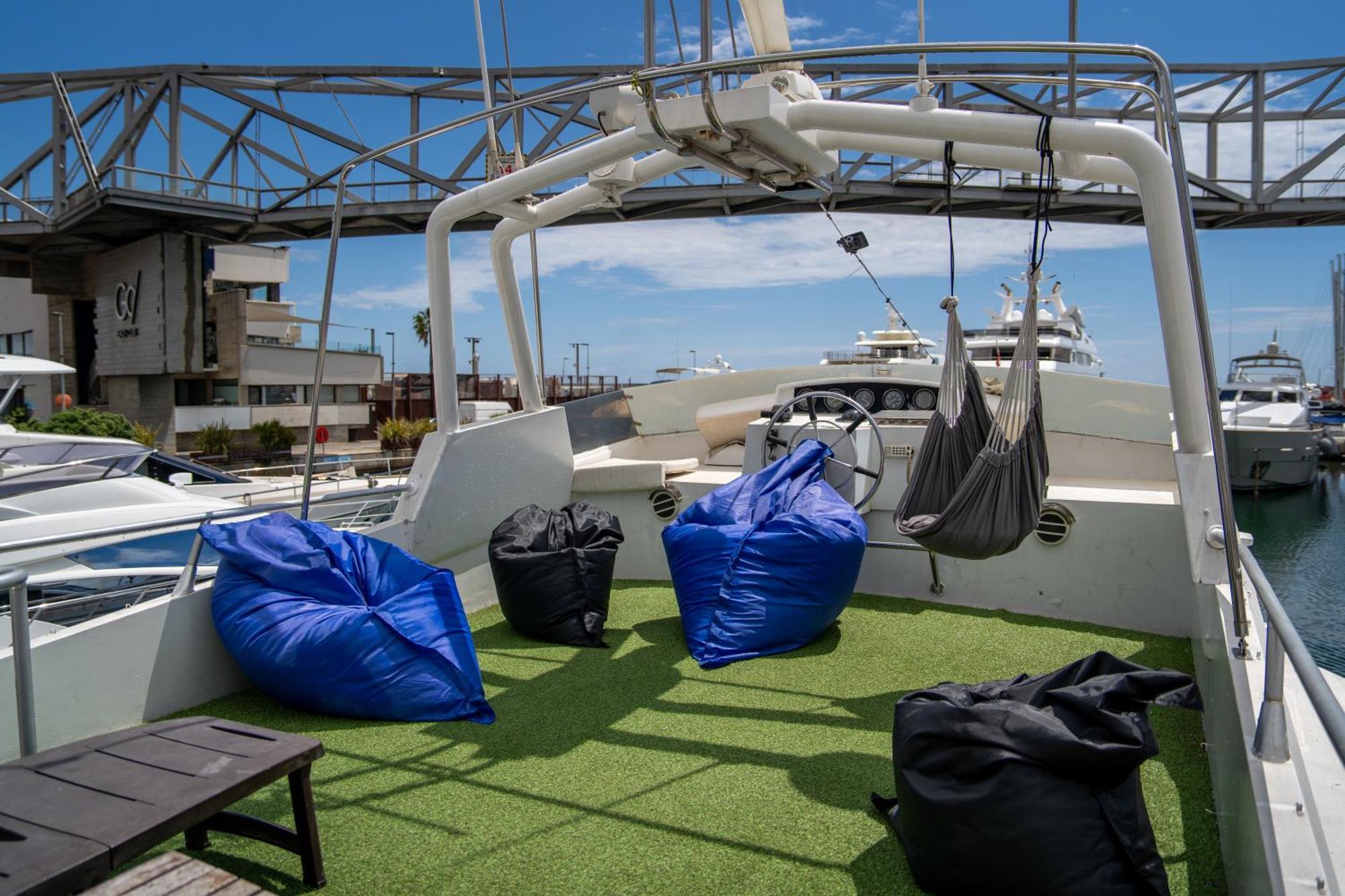 Charter Boat Barcellona